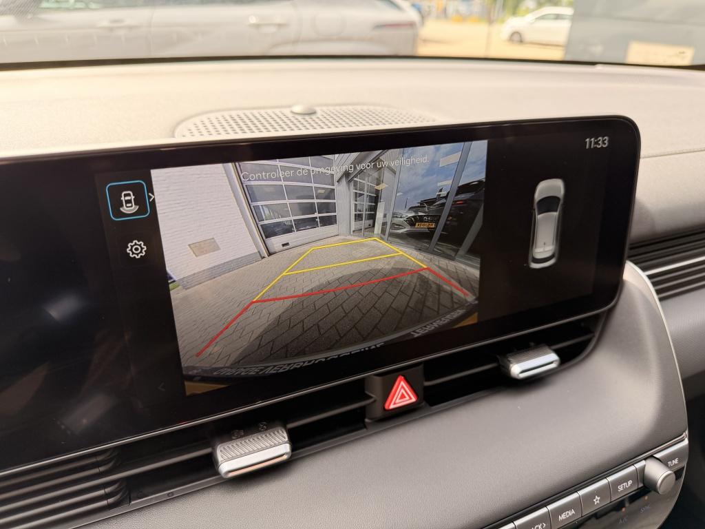 Hyundai Ioniq 5 long range pure edition 84 kwh | direct leverbaar | leder/s