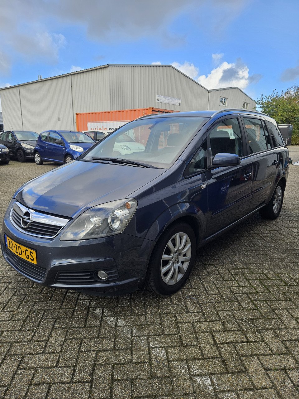 Te koop opel zafira 1.6 Temptation 7 persoons