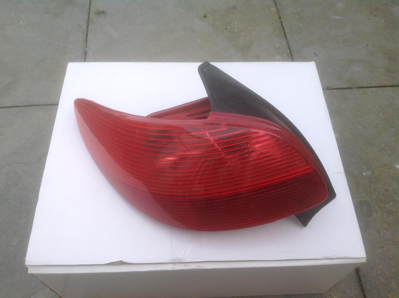 Te koop achterlichten Peugeot 206