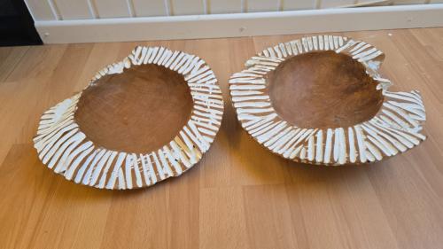 2 Teak houten schalen van PTMD