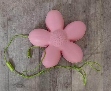 Iconische bloemenlamp van Ikea