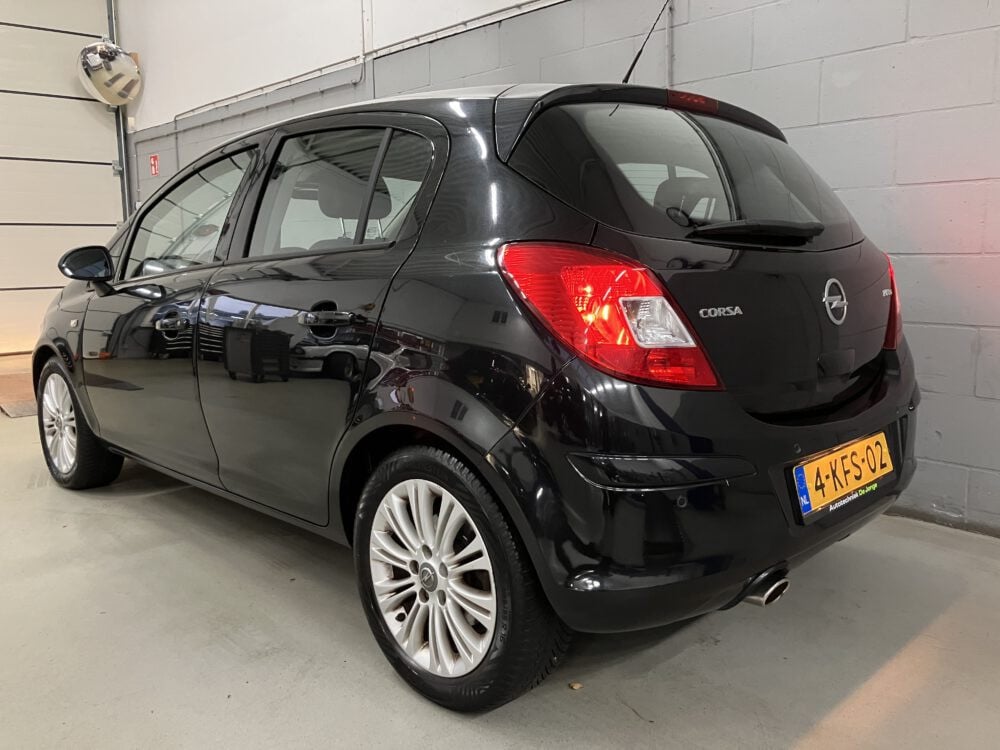 Opel Corsa 1.4 Turbo Cosmo