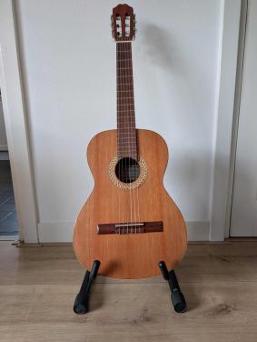 Juan Salvador 3/4 gitaar met toebehoren