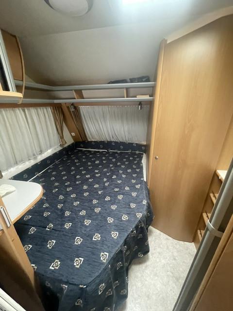 Kip Navigator 44DB met voortent, vloerverwarming en boiler