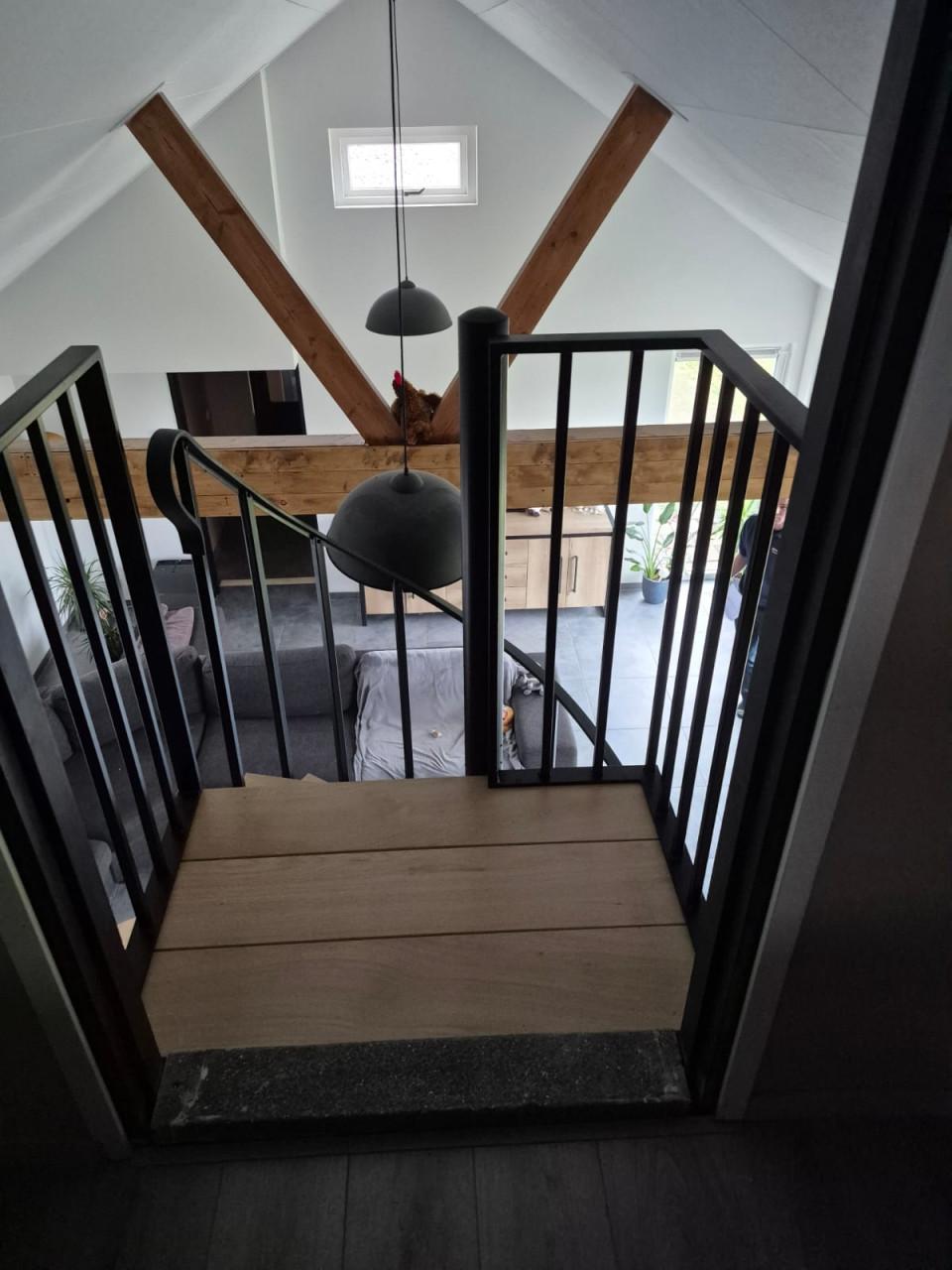 Stalen spiltrappen, wenteltrappen op maat – Al meer dan 40 Jaar vakmanschap