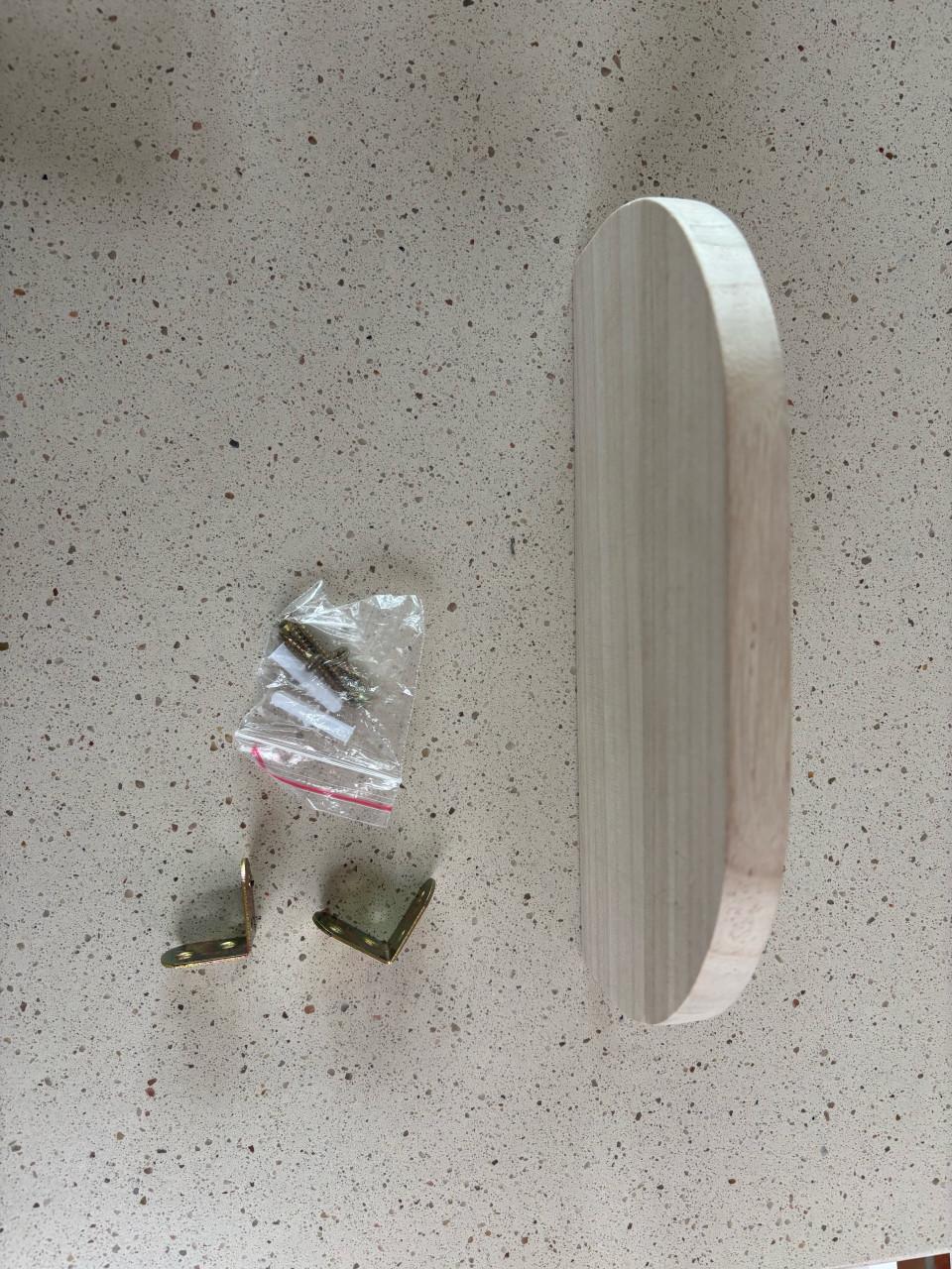 Houten wandplankje