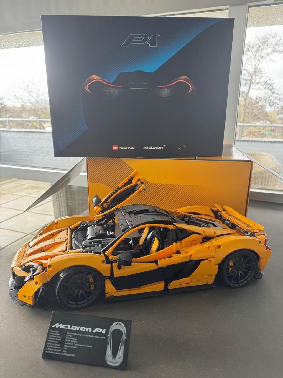 McLaren F1 technisch lego