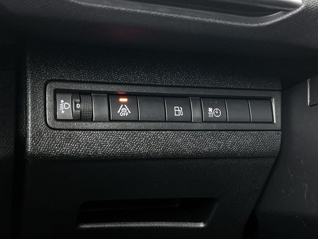 Peugeot 3008 1.6 hybrid 225 blue lease allure | automaat | navigatie | virt