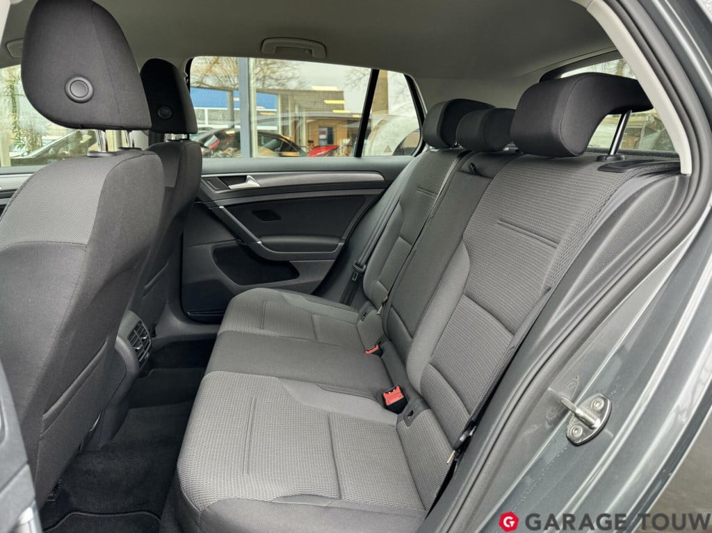 Volkswagen E-golf e-dition 35,8 kwh warmtepomp