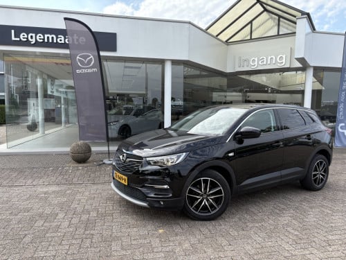 Opel Grandland X 1.2 turbo innovation