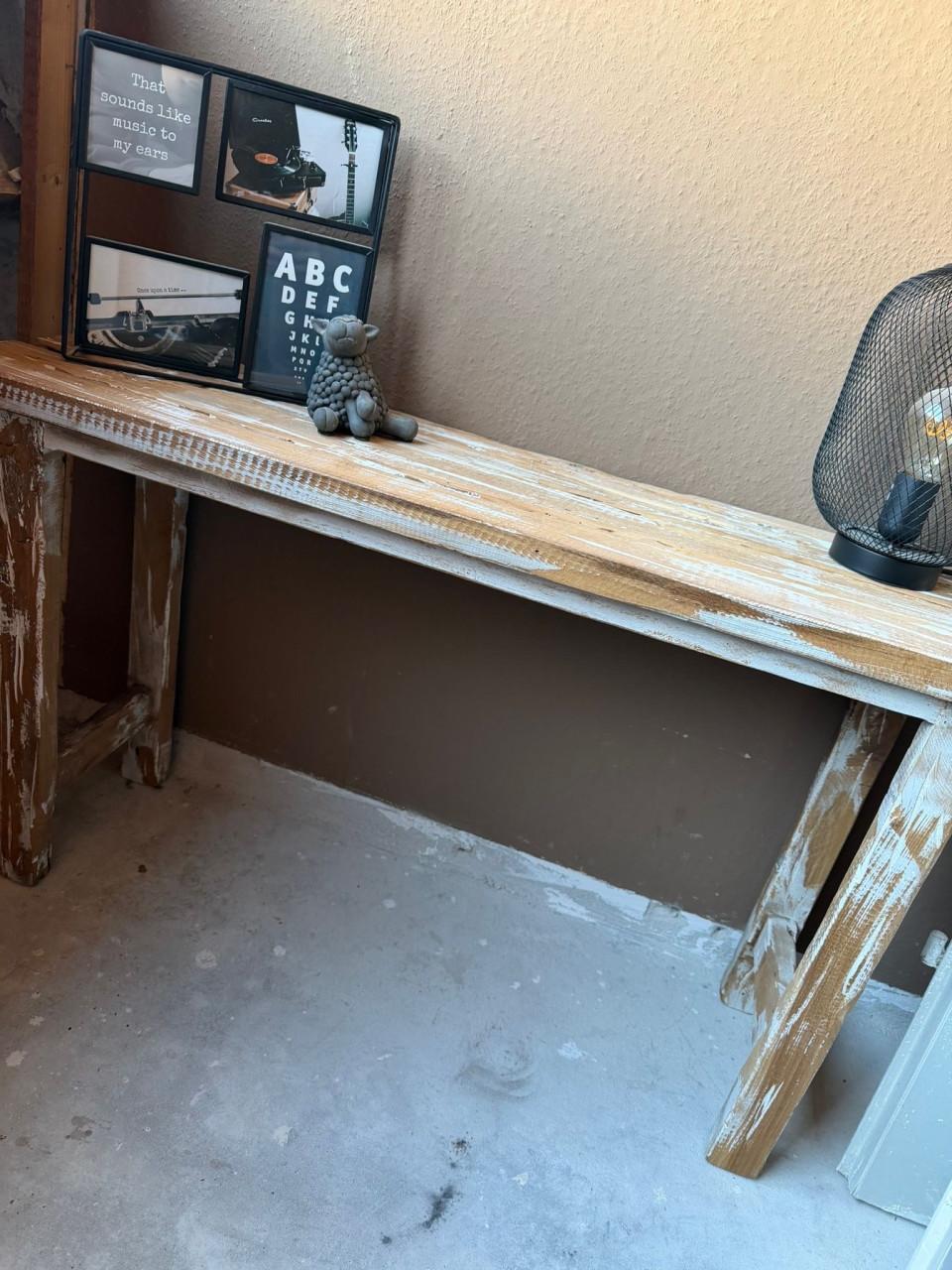 Houten bankje/sidetable