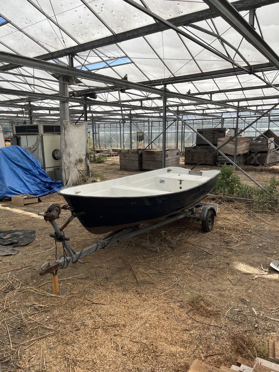 Polyester boot zsm weg!