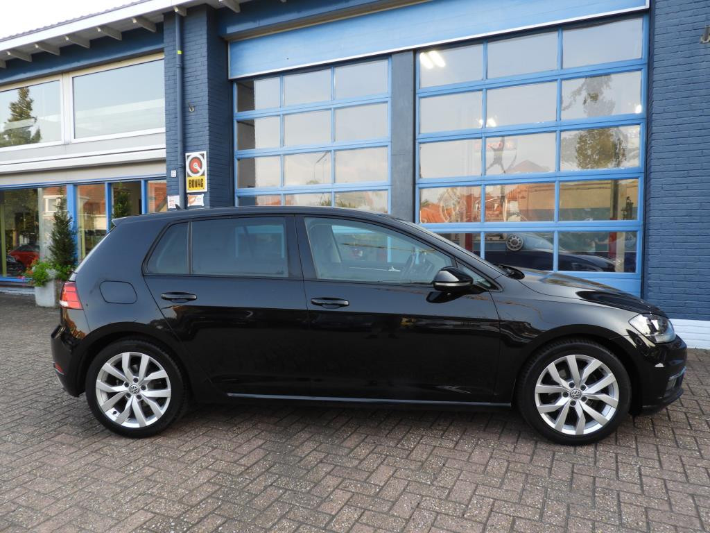Volkswagen Golf 1.0 tsi highline nap nl auto