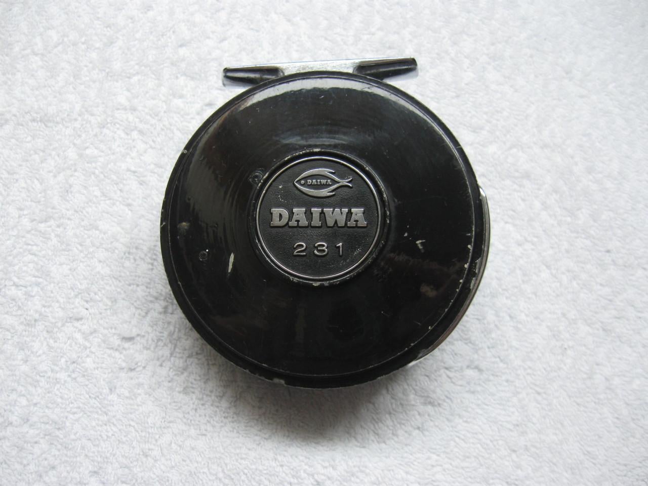 2 vintage - oldskool vliegenreels DAIWA - Shakespeare