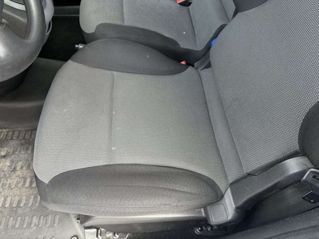 Peugeot Partner 120 1.6 bluehdi 75 l1 premium pack 3-zitter