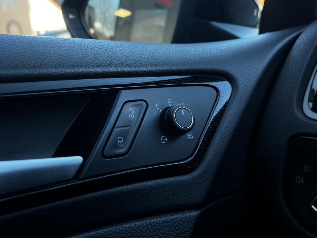 Volkswagen Golf 1.0 tsi highline business