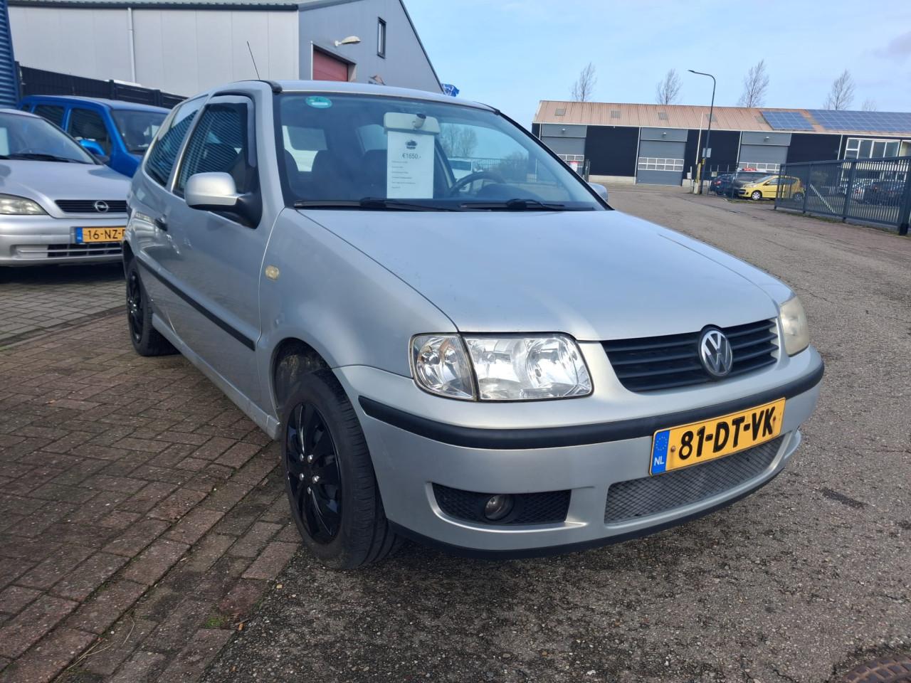 Volkswagen polo 1.4 mpi lage km stand
