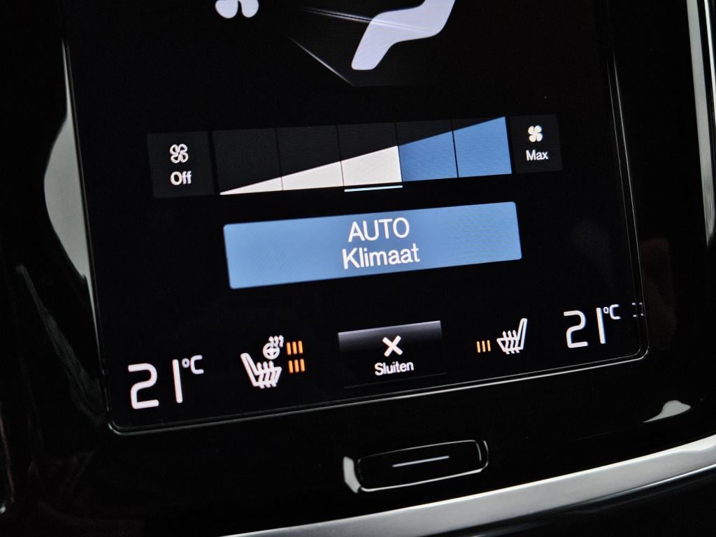 Volvo V60 2.0 b3 momentum advantage | r-design | acc | carplay