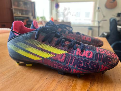 Voetbalschoenen maat 36 zgan
