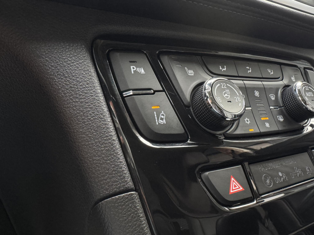 Opel Mokka 1.4 turbo innovation automaat | schuif-/kanteldak | leder | stuu