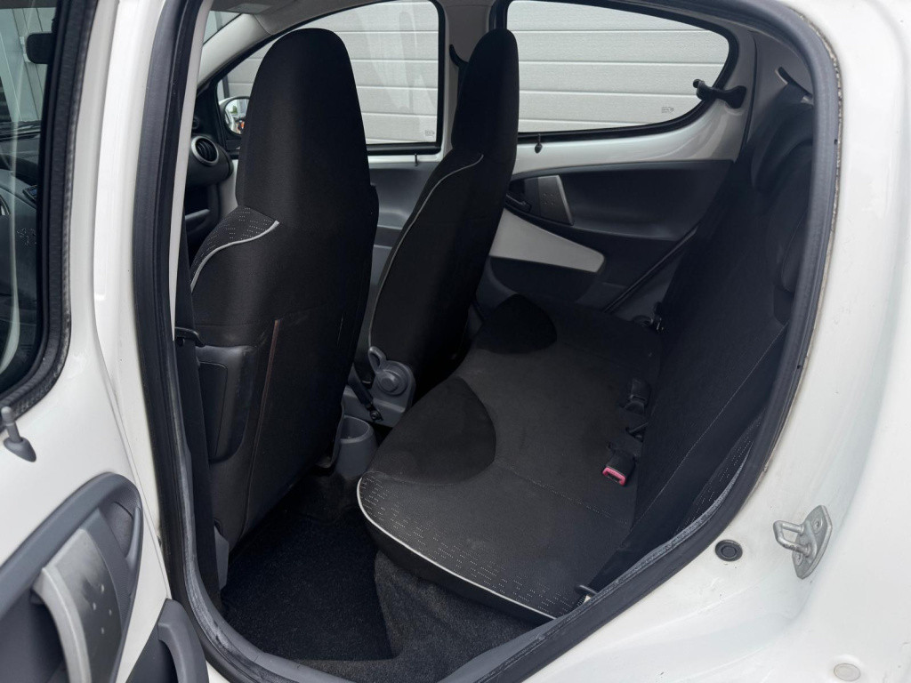 Peugeot 107 1.0-12v xs/nap/apk/airco/