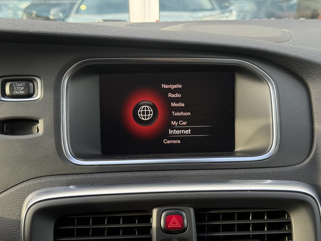 Volvo V40 cross country t3 153pk aut6 polar+ luxury| panodak| camera| leder