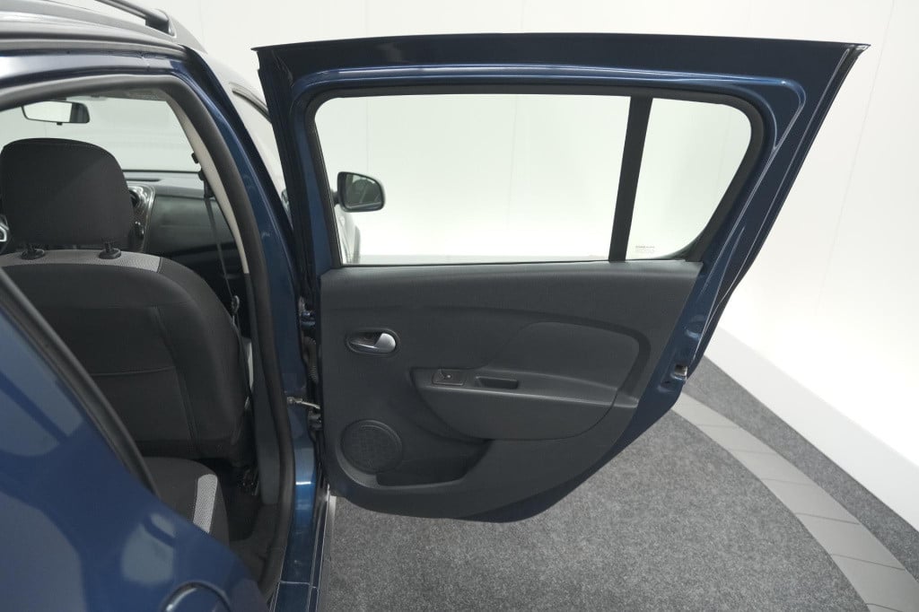 Dacia Sandero Stepway tce 90 sl | navigatie | parkeersensoren | airco