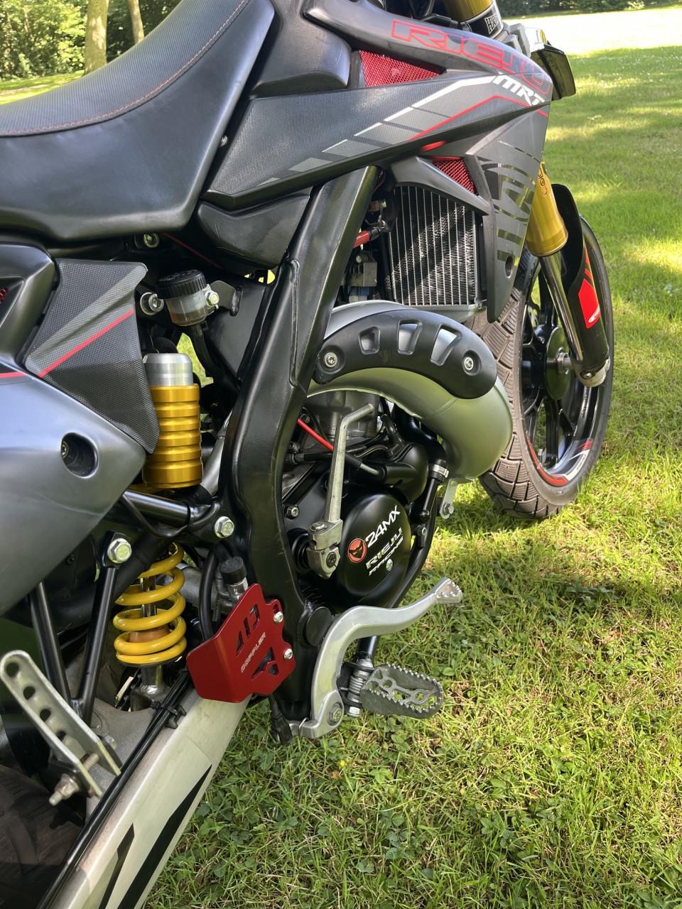 Hele nette Rieju MRT50 Black Series