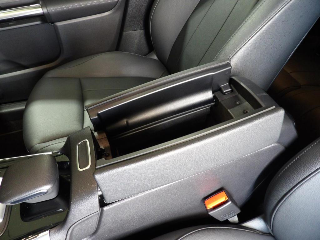 Mercedes-Benz Gla-klasse 250 e 218pk 8g-dct business solution luxury limite