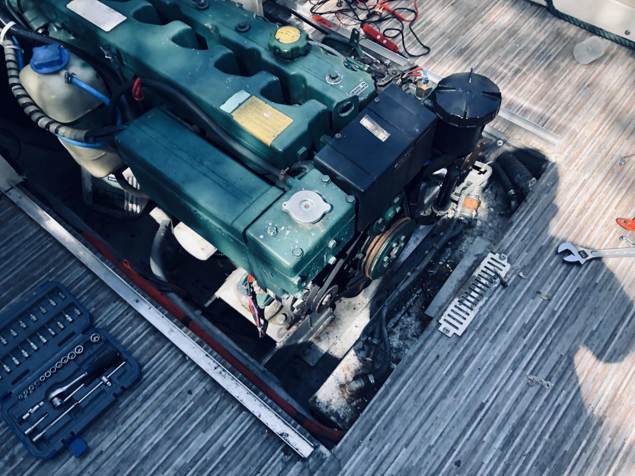 Maritiem Specialist -Electra-Onderhoud-Kachelsysteem