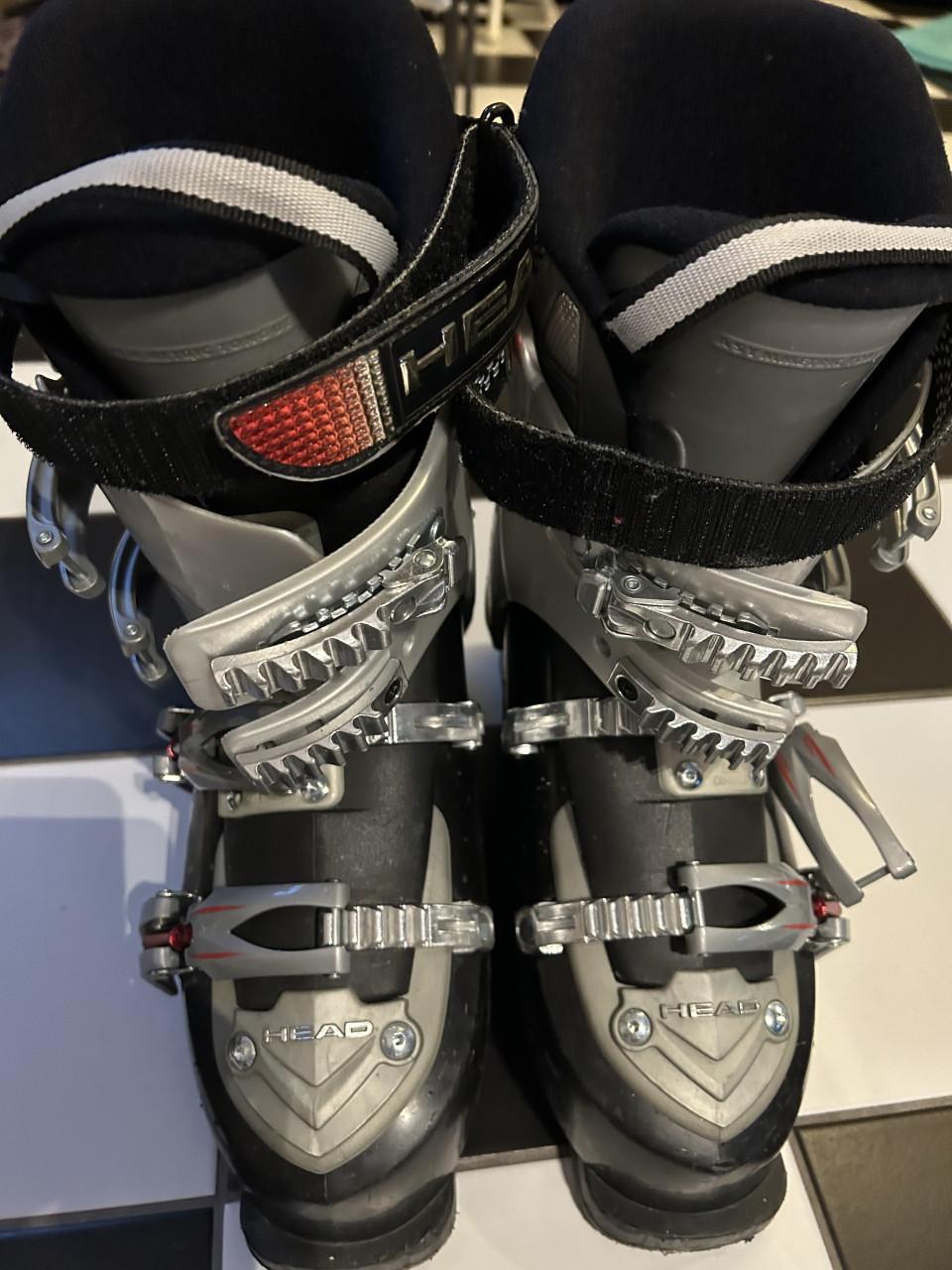 Skischoenen Head 40