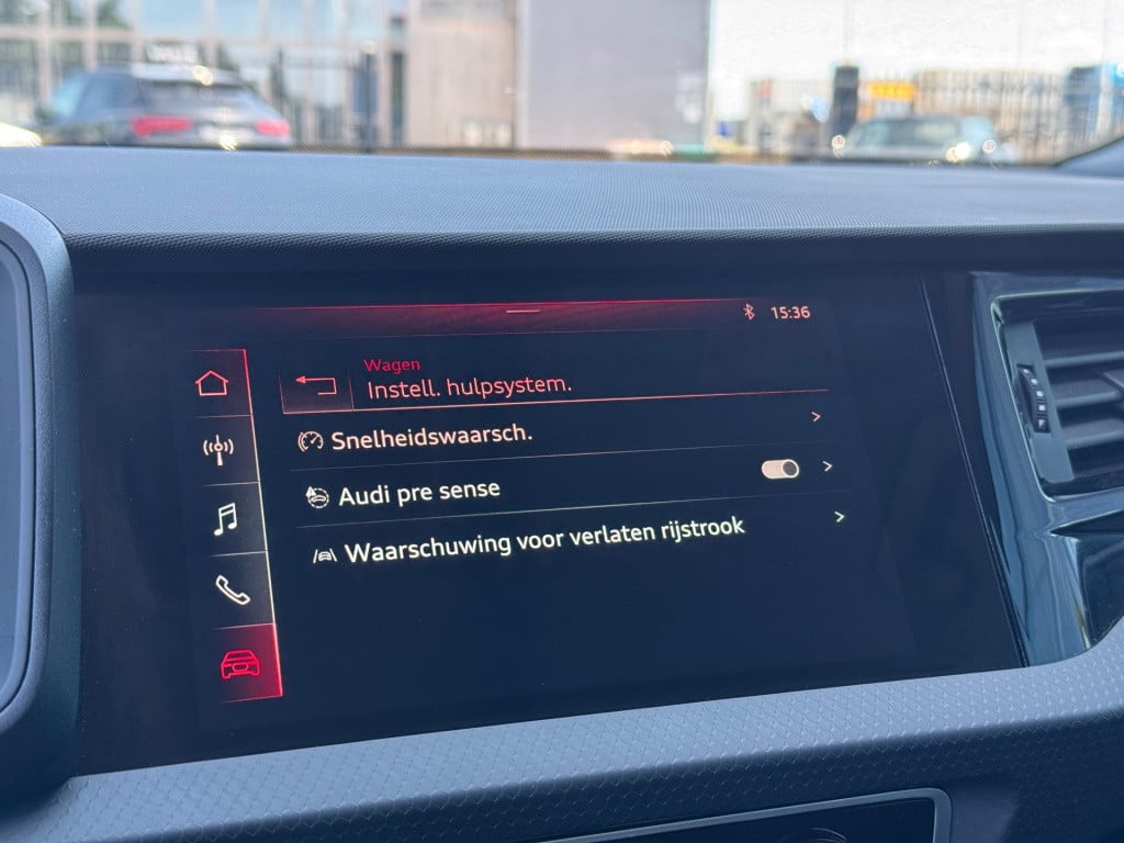 Audi A1 Sportback 30 tfsi * led * stoelverwarming * pdc * virtual cockpit