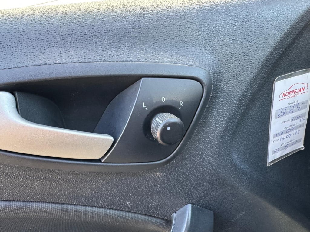 Seat Ibiza sc 1.6 reference/ vol jaar apk/airco/lichtmetaal/