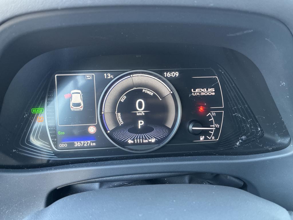 Lexus Ux 300e luxury 54 kwh | leder | stoelverwarming en -koeling | elektri