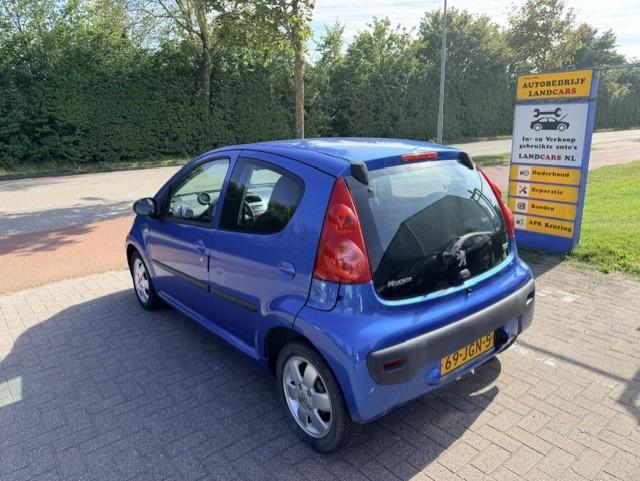 Peugeot 107 1.0-12v sublime