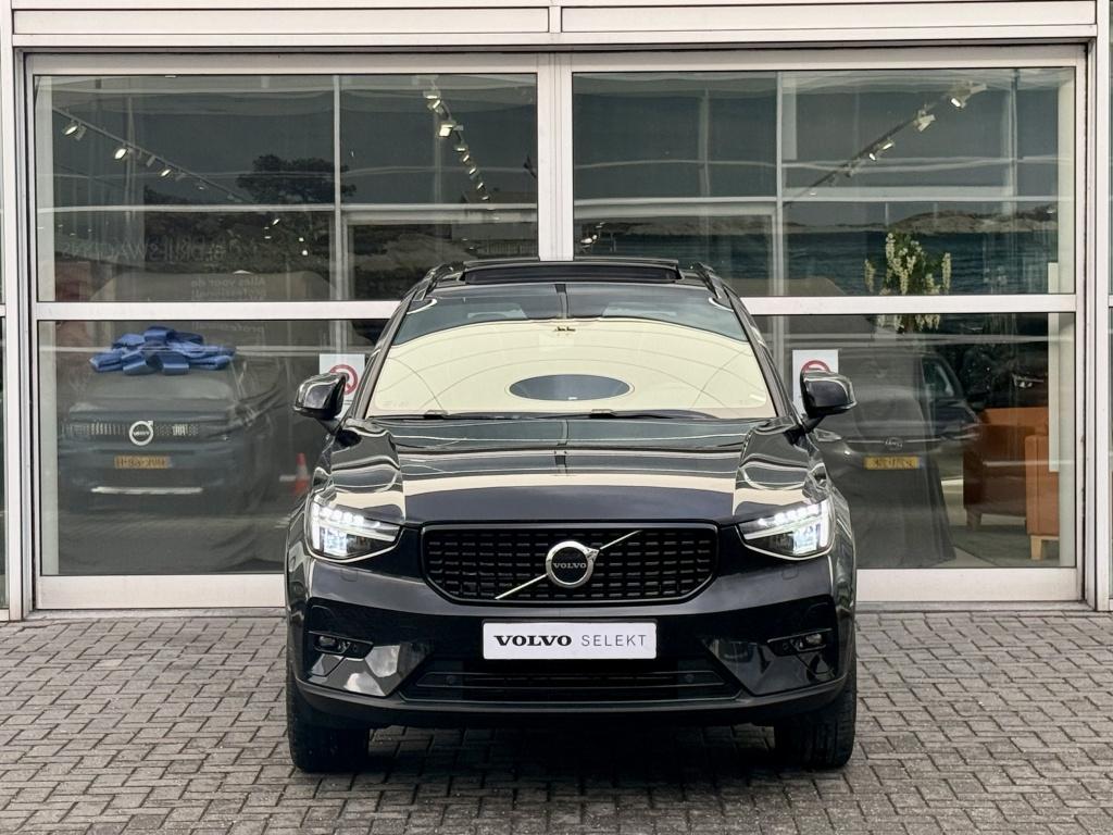 Volvo XC40 t5 262pk recharge ultra dark| full options !