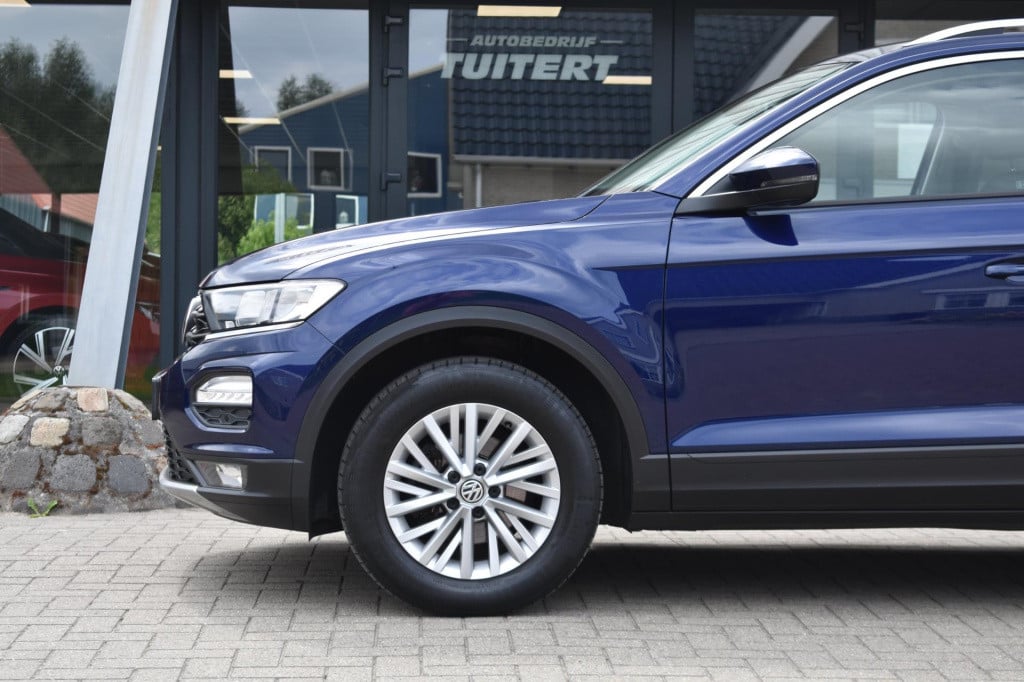 Volkswagen T-roc 1.0 tsi | virtual cockpit | trekhaak | apple carplay | and