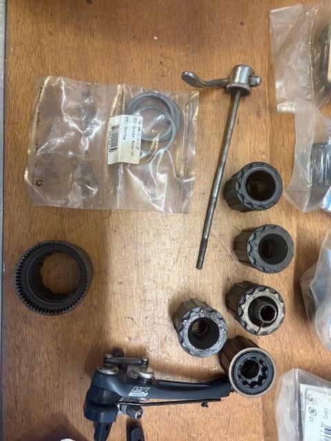 Partij racefietsonderdeen (Nos) nieuw