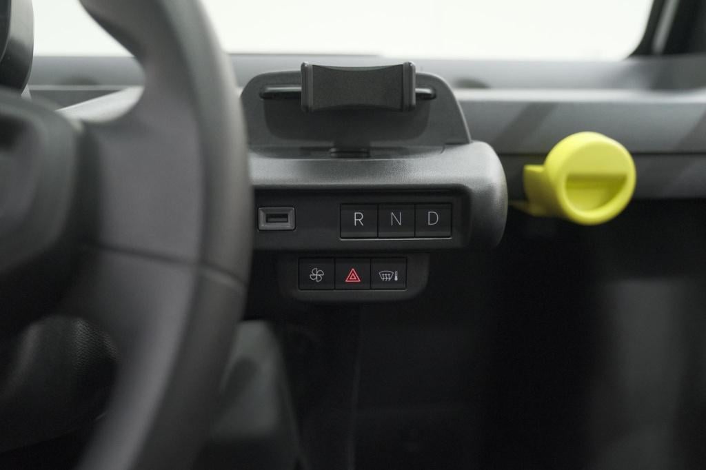Opel Rocks-e base | vanaf 16 jaar | panoramadak | led | ventilatie | two-to