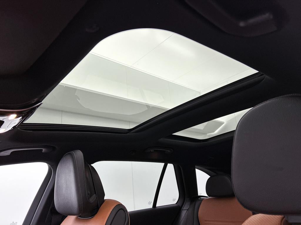 Mercedes-Benz C-Klasse estate 300 e amg line trekhaak | panoramadak | head 