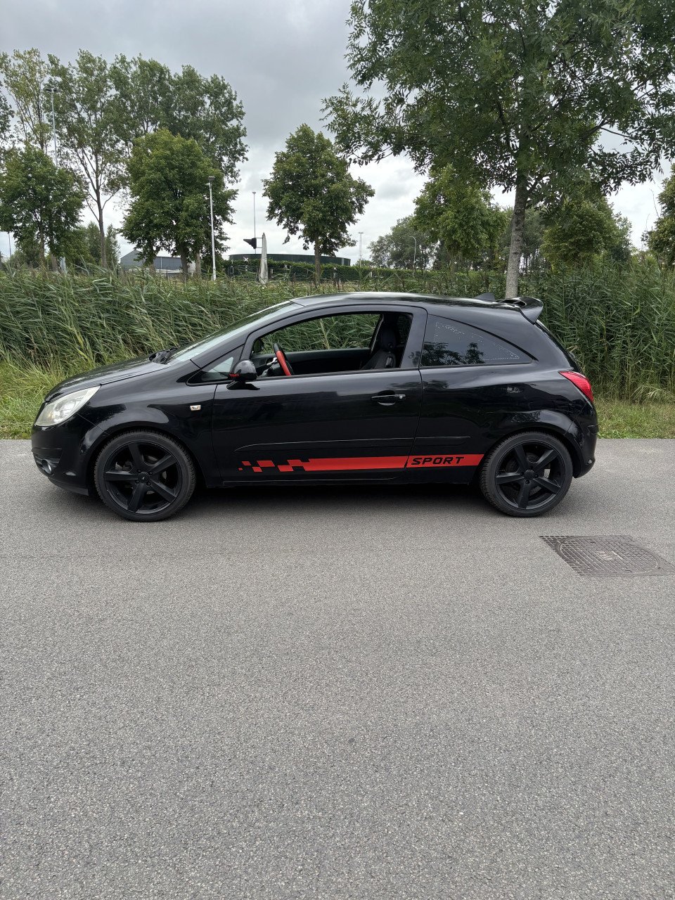 Opel corsa voljaar apk!