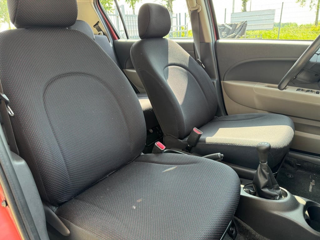 Daihatsu Sirion 2 1.0-12v trend
