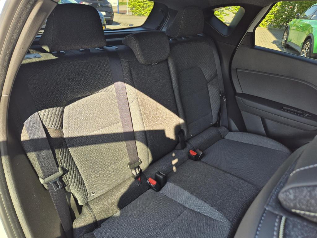 Renault Captur 1.3 mild hybrid 160 edc automaat techno camera, stoel/stuur 