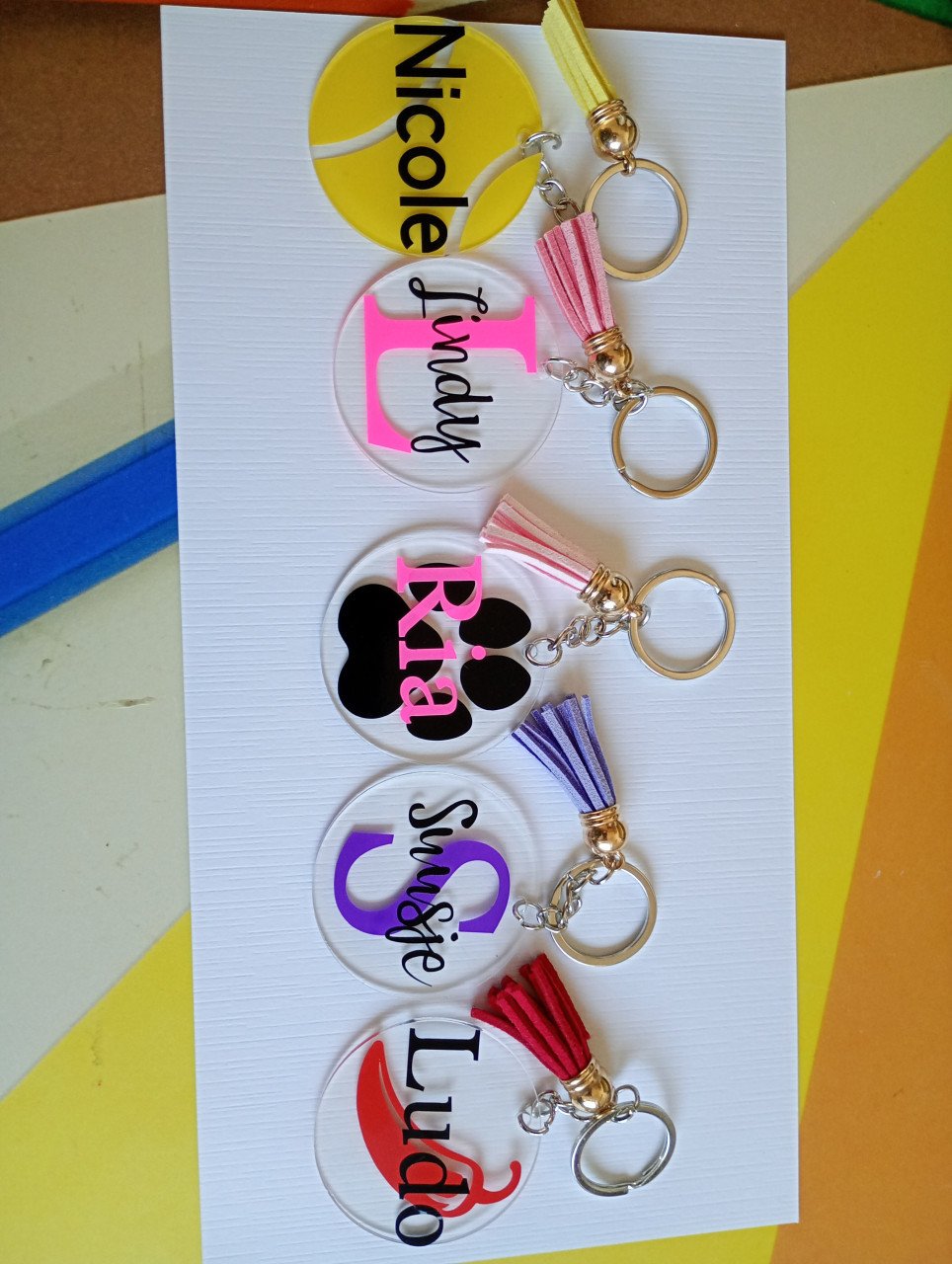 Gepersonaliseerde sleutelhangers al vanaf €2,50! gesublimeerd of vinyl