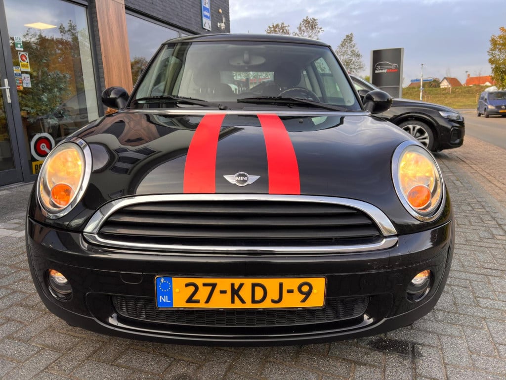 Mini One 1.4 anniversary business