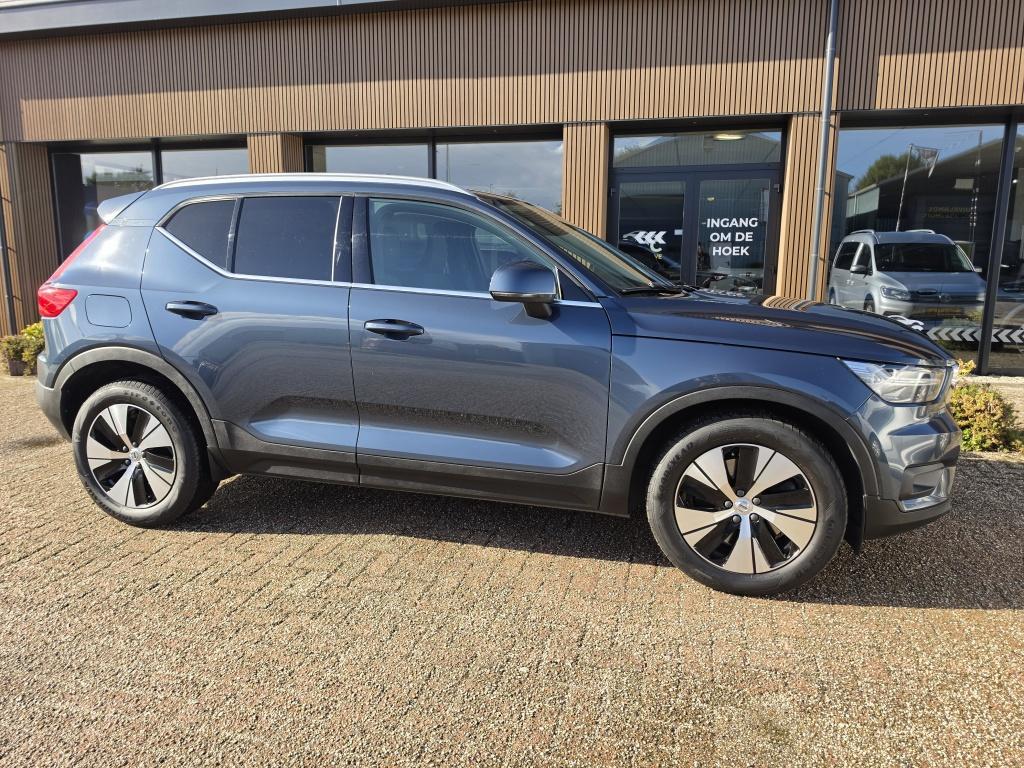 Volvo XC40 t5 inscription expression recharge plug-in hybrid 360° camera | 