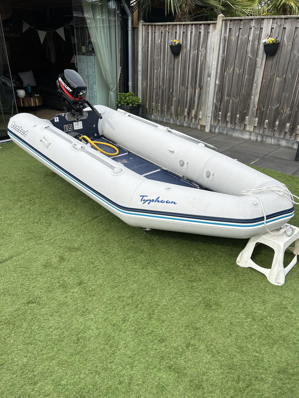 Zodiac met 6 pk buitenboordmotor