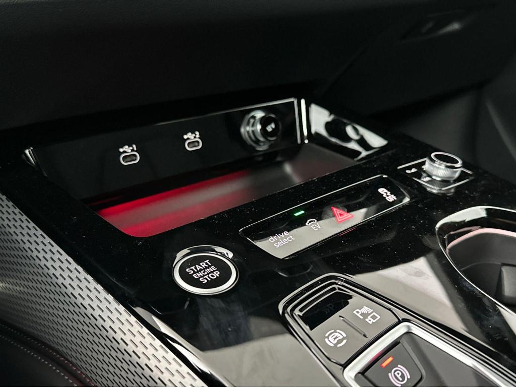 Audi A5 avant s edition e-hybrid 220 kw / 299 pk avant 7 versn.