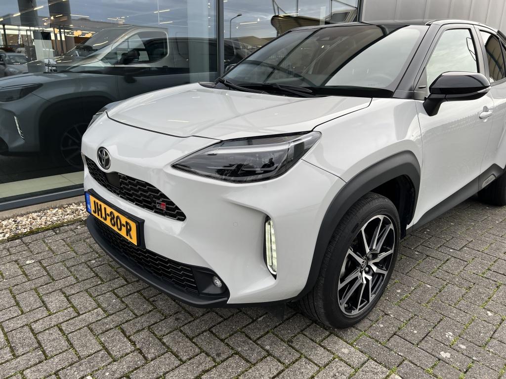 Toyota Yaris Cross 1.5 hybrid gr sport