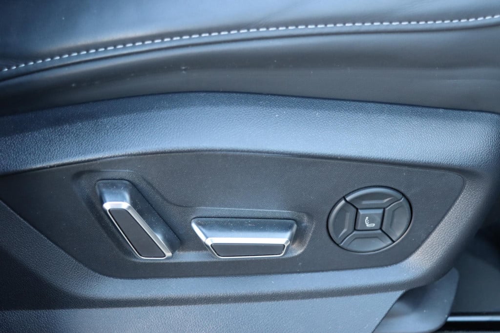 Audi Q7 60 tfsi e quattro pro line s competition 462pk tip